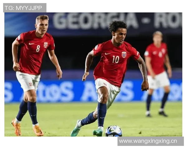 曼城女足前锋前女友年仅27岁不幸车祸身亡未系安全带引发关注