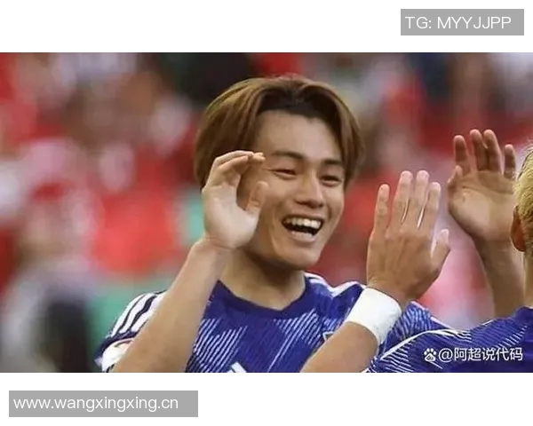 上田绮世梅开二度绝杀费耶诺德登顶荷甲射手王争夺战