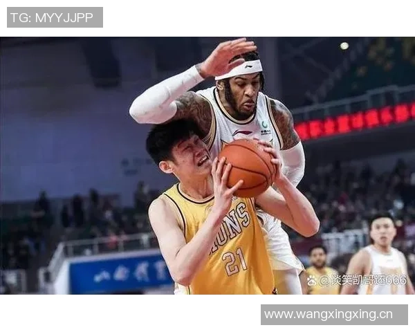 KD与球迷互动引发热议能否再进总决赛成焦点话题 KD与球迷互动引发热议能否再进总决赛成焦点话题