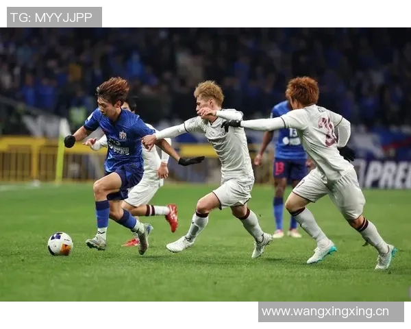 申花主场遭神户胜利船逆袭路易斯错失良机阿苏埃远射击中横梁 申花主场遭神户胜利船逆袭路易斯错失良机阿苏埃远射击中横梁