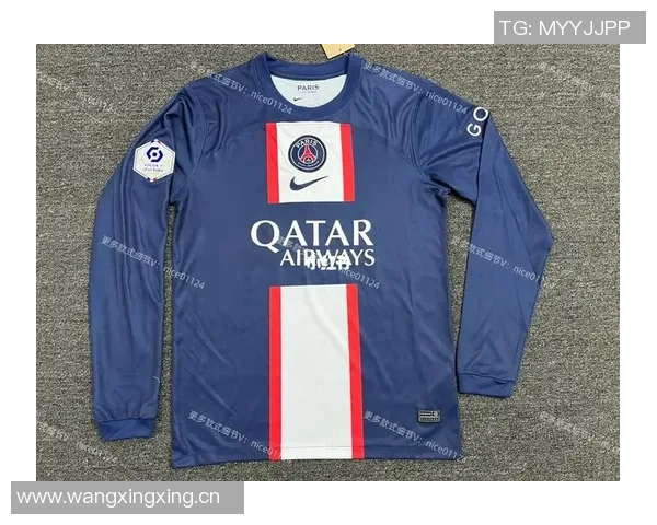 内马尔分享球衣收藏计划期待墙面装满明星球衣的美好时刻