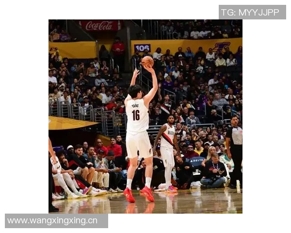 杨瀚森在比赛中速度慢和抢板能力不足问题显现明日出场机会渺茫