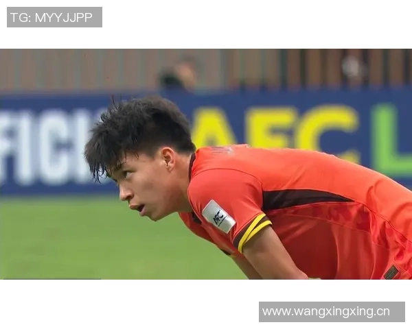 彭啸重返泰山队王钰栋对话成为焦点引发关注