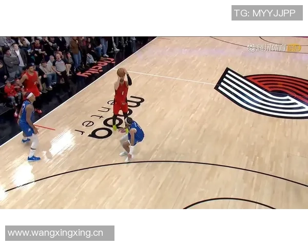 克林根在比赛中受伤手臂不适开拓者媒体人希望只是轻伤无大碍 克林根在比赛中受伤手臂不适开拓者媒体人希望只是轻伤无大碍