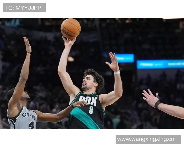 开拓者与马刺半场激战克林根表现出色杨瀚森贡献稳定尚帕尼状态回暖