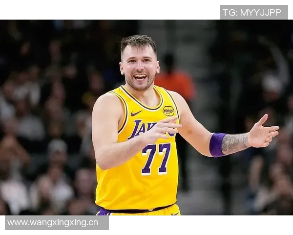 湖记深感AD困境东契奇交易后他遭遇诸多挑战与不顺 湖记深感AD困境东契奇交易后他遭遇诸多挑战与不顺