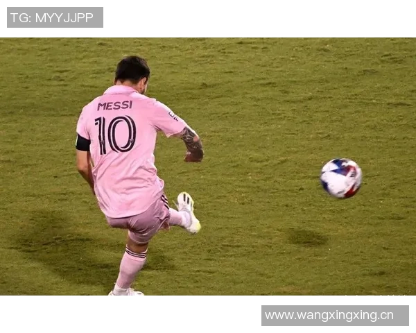 德拉富恩特盛赞亚马尔有潜力成为足球传奇如C罗和梅西 德拉富恩特盛赞亚马尔有潜力成为足球传奇如C罗和梅西